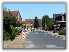 neuer Fußweg der Straße am Feldkamp